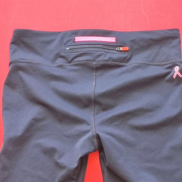 Under Armour She's A Fighter support cancer high rise cropped leggings women's - Picture 3 of 7